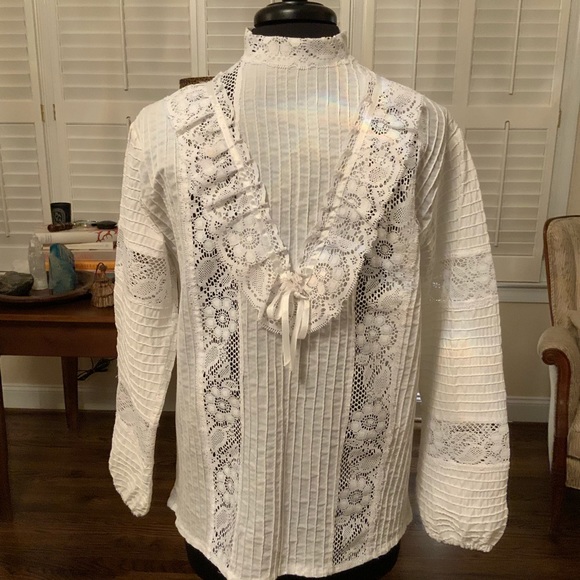 Beautiful Mexican Top Small - Picture 15 of 16